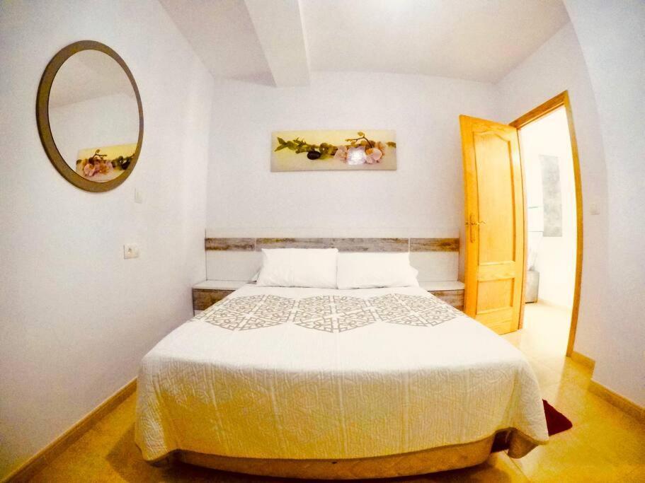 Apartamento Joanna Playa Кастел де Феро Екстериор снимка
