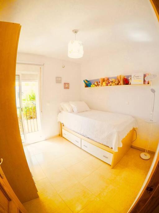 Apartamento Joanna Playa Кастел де Феро Екстериор снимка